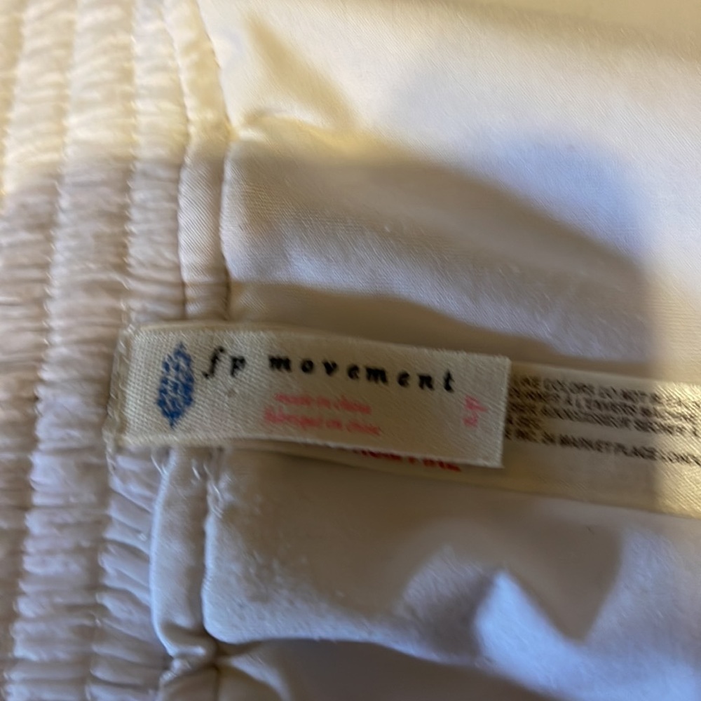 Free People FP Movement White Athletic Shorts Drawstring Waistband Small Y2K? - Picture 15 of 16